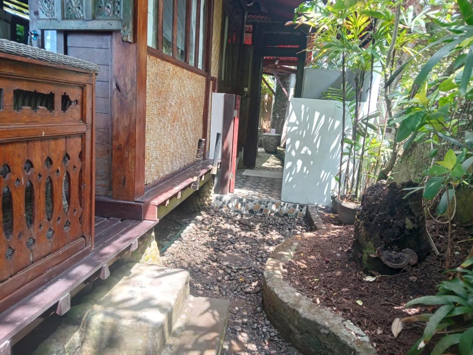 Pondok Pisces Bungalows Balian Beach Selemadeg  Exterior photo