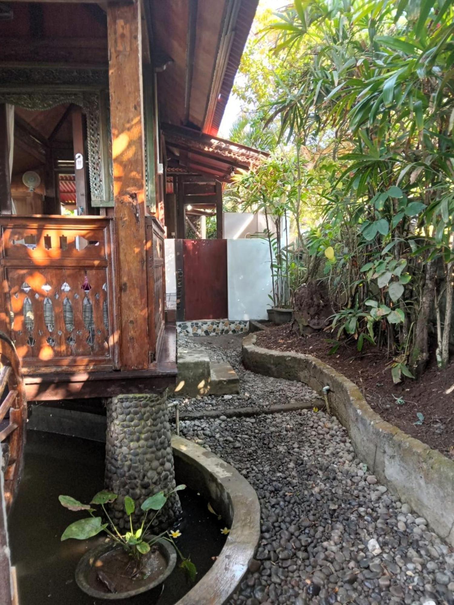 Pondok Pisces Bungalows Balian Beach Selemadeg  Exterior photo